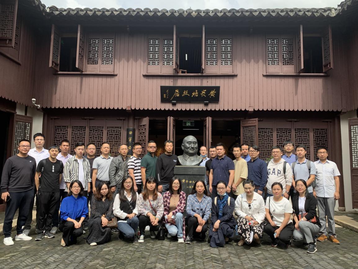 图片30.jpg 图片30.jpg