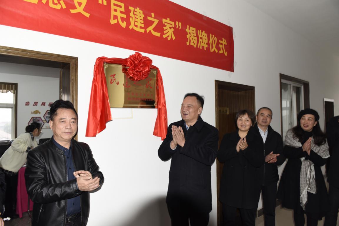 图片22.jpg 图片22.jpg