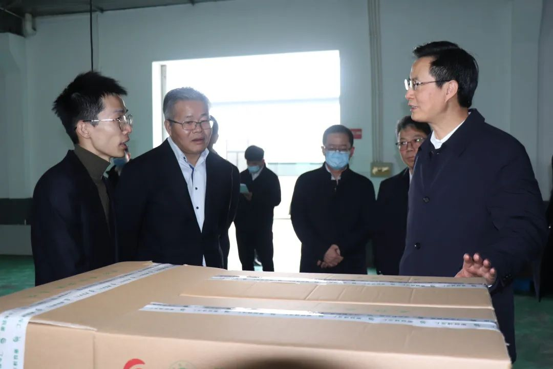 图片4.png 图片4.png